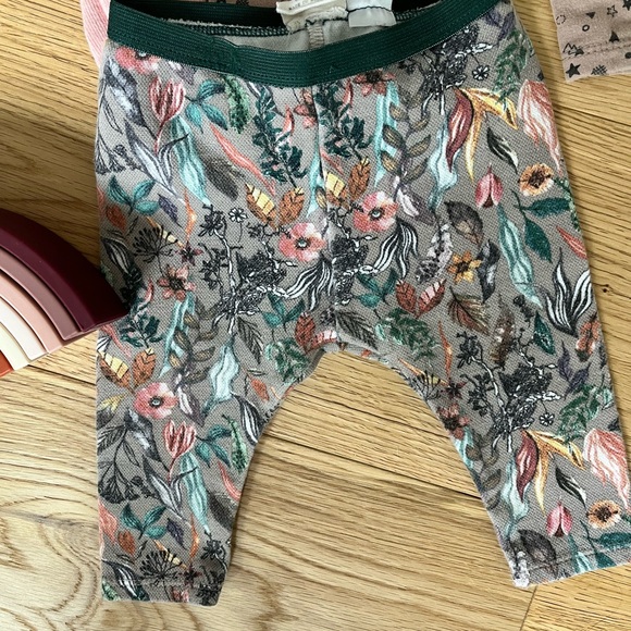 Zara 3-6 month legging lot - Picture 5 of 5